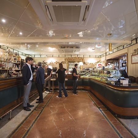 Le Stanze Di Piazza Dei Martiri Bed & Breakfast Napoli Ngoại thất bức ảnh