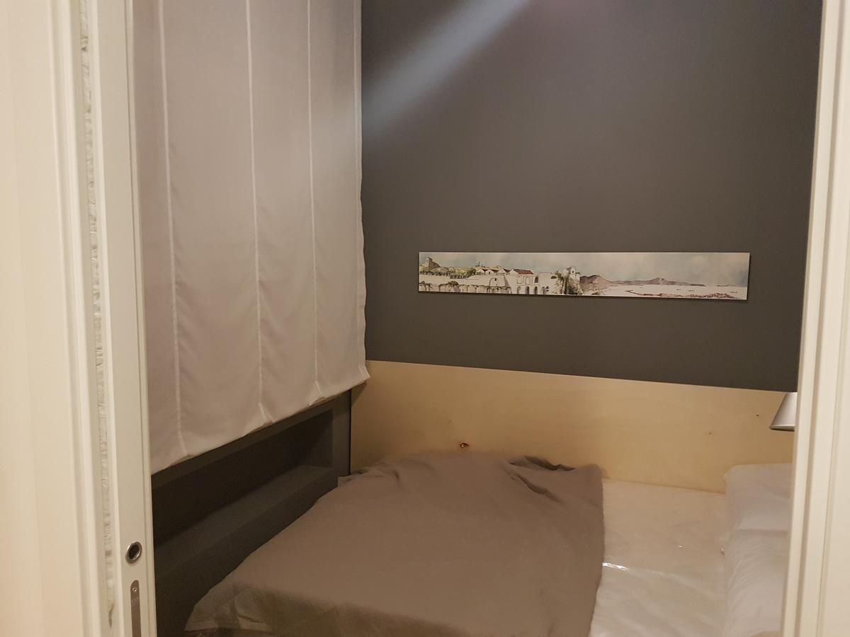 Le Stanze Di Piazza Dei Martiri Bed & Breakfast Napoli Ngoại thất bức ảnh