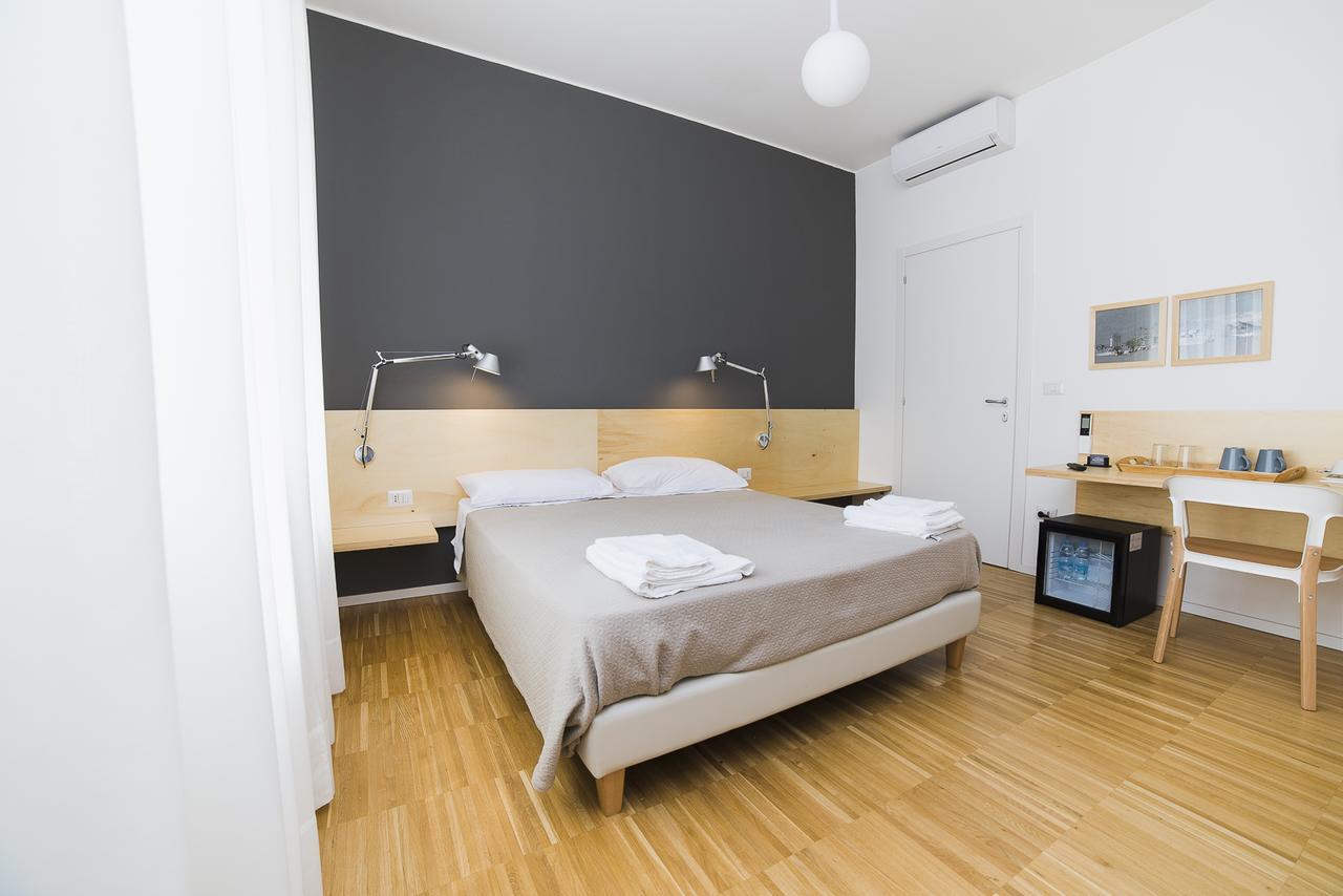 Le Stanze Di Piazza Dei Martiri Bed & Breakfast Napoli Ngoại thất bức ảnh