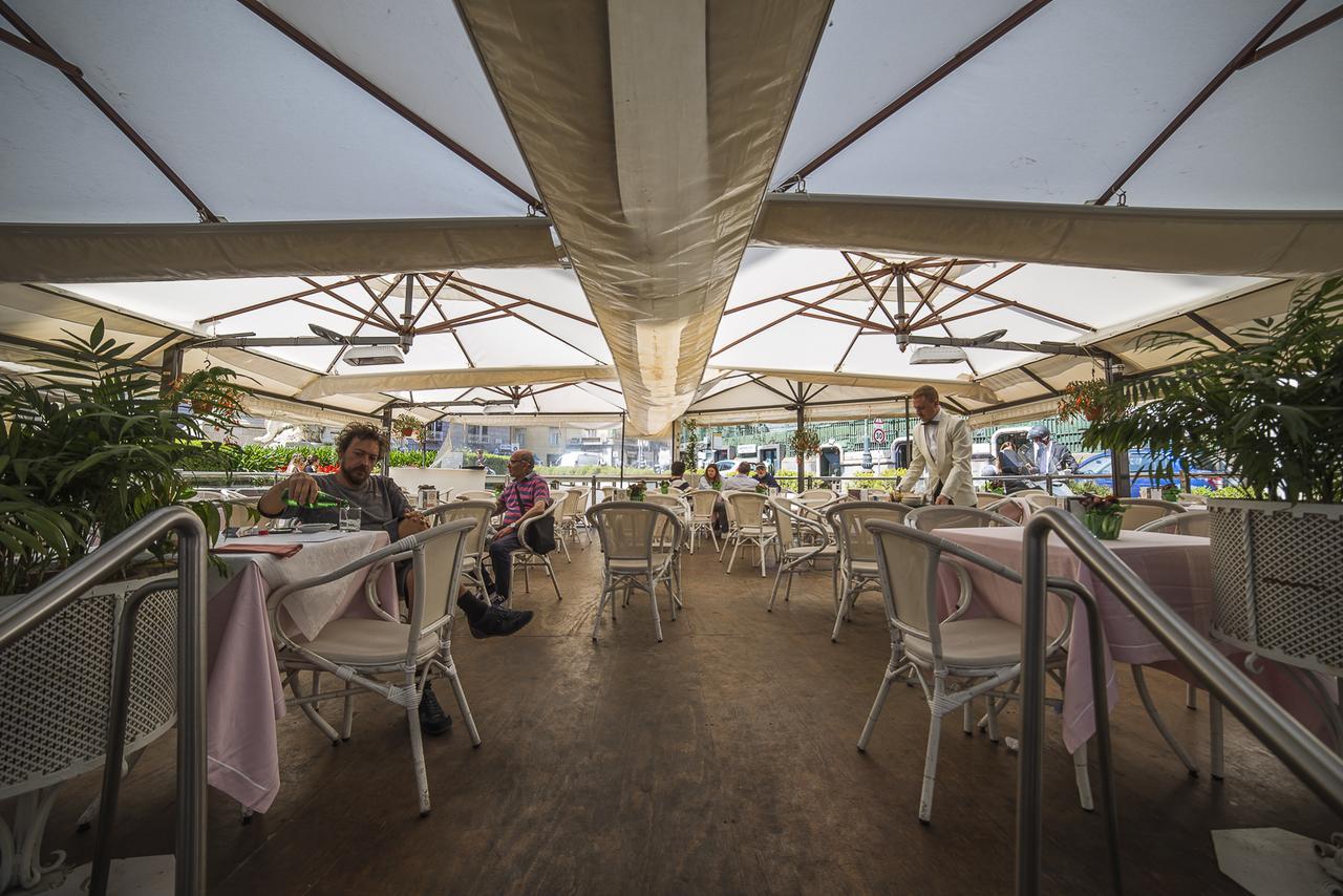 Le Stanze Di Piazza Dei Martiri Bed & Breakfast Napoli Ngoại thất bức ảnh